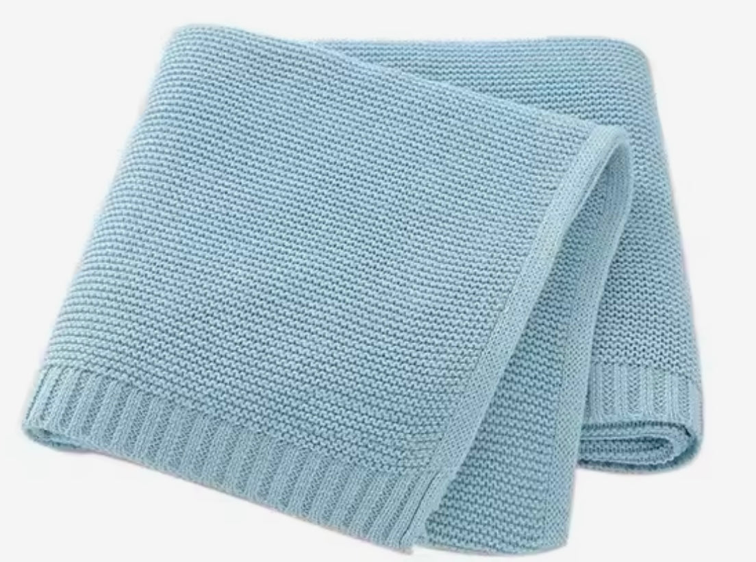 Soft Knitted Blanket